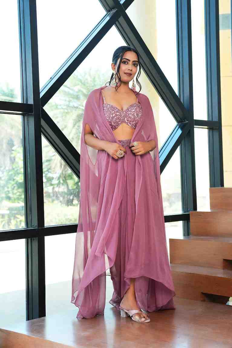 Multi color Zari Thread Embroidery work Designer Lehenga Choli for Any Function BL1462